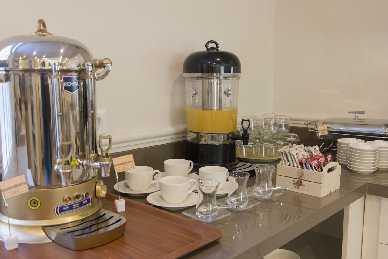 טקירדג Goldhan Hotel מראה חיצוני תמונה
